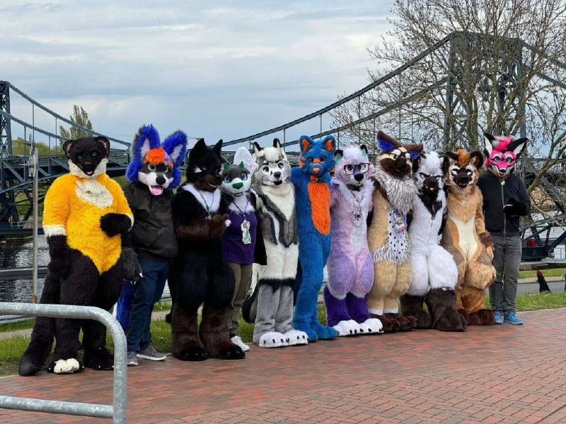 Featured image of post Wilhelmshaven April 2024 Suitwalk